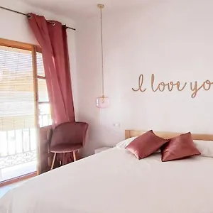 Apartamento Meraki: Tu Hogar En, Frigiliana
